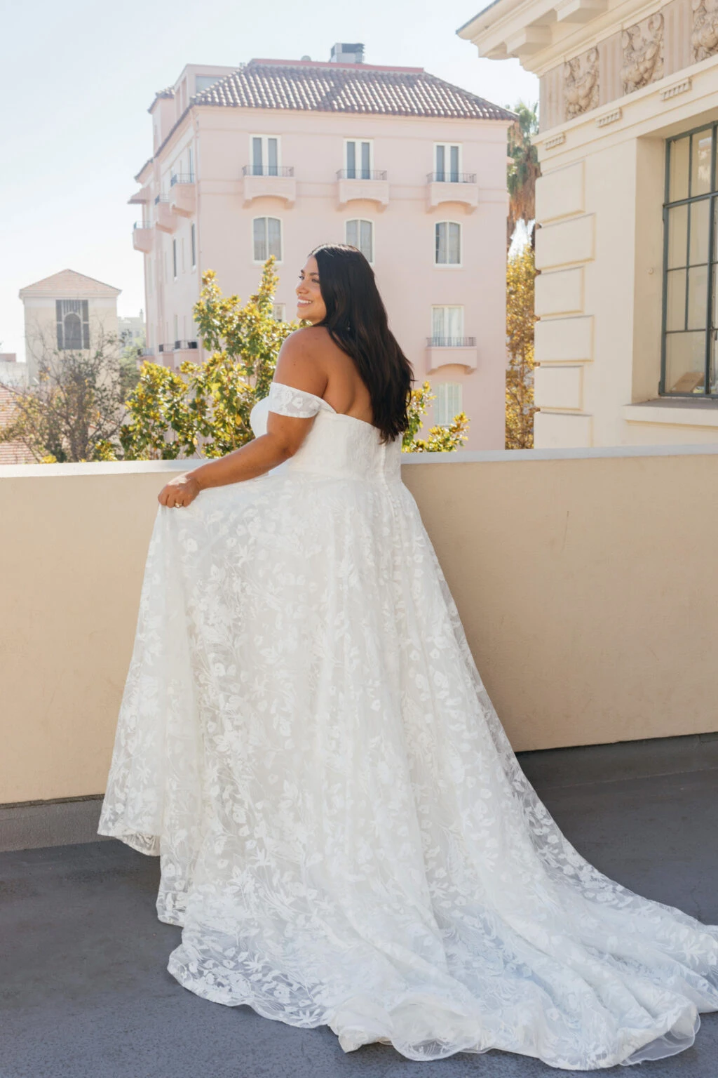 Ultimate Guide To Choosing The Right Lace For Your Wedding Dress True