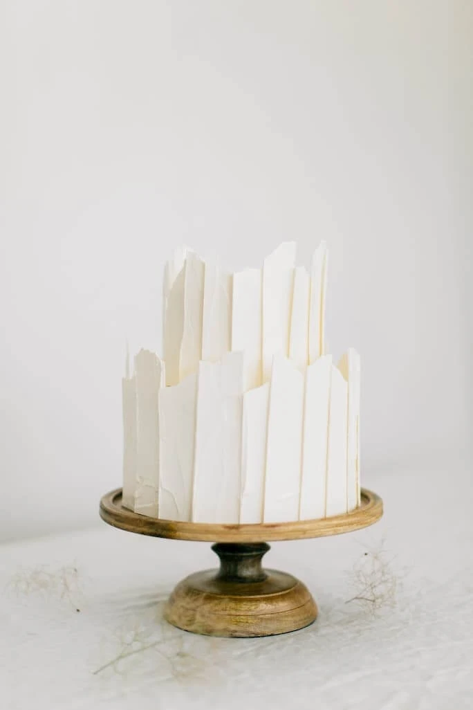 simple wedding cake