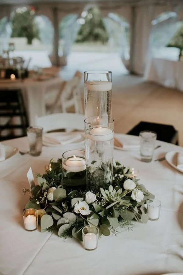 simple wedding centerpiece