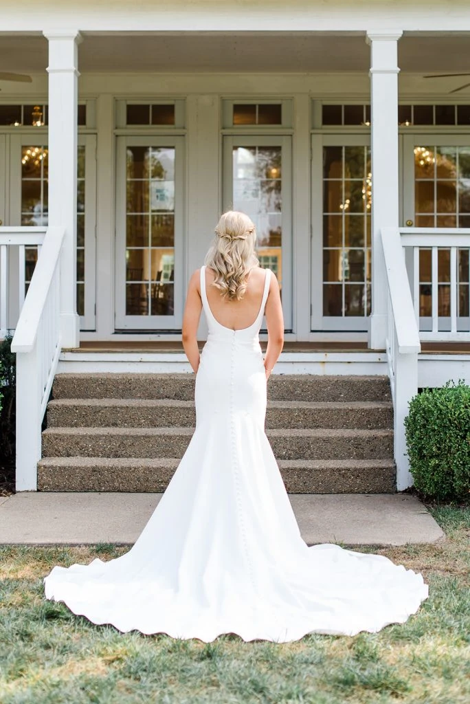 Real Martina Liana Bride showing back of her dress