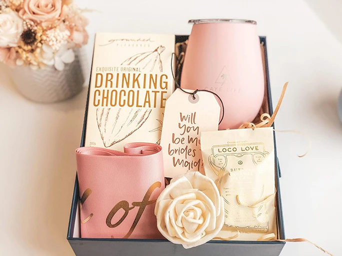 Bridesmaid Proposal Hot Chocolate Gift Box