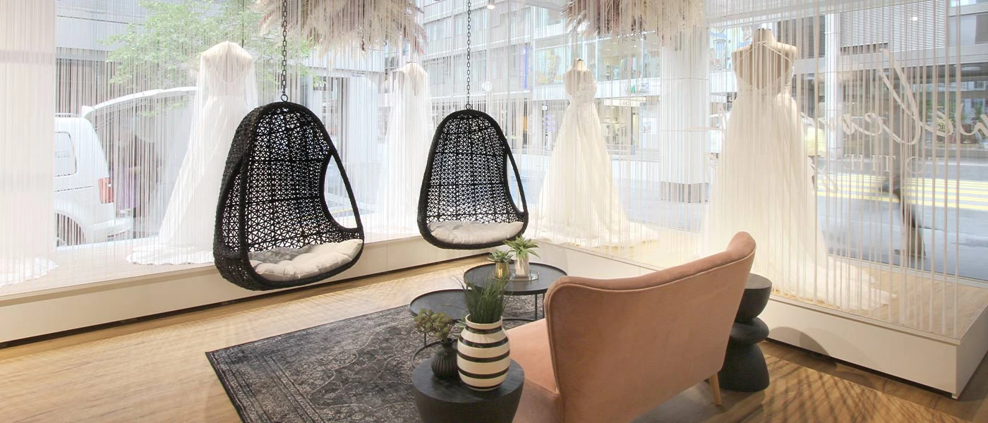 Entrance seating area when you arrive at our Zug bridal shop.