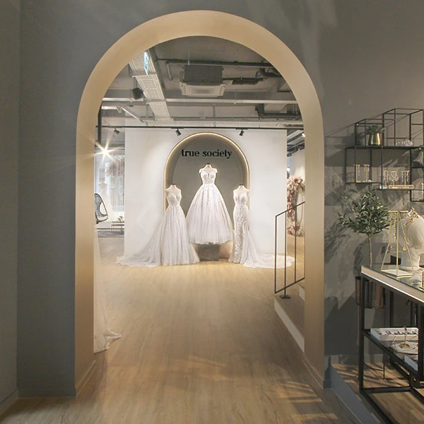 Entryway to the dress gallery and accessory room at True Society Zug