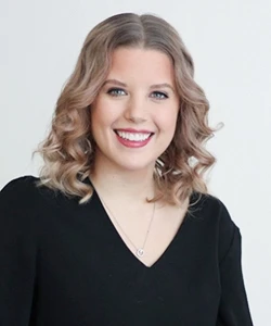 Ashley, Grand Rapids Customer Experience Manager