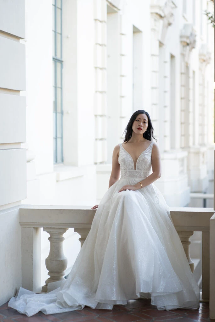 Achieve a Romantic Look Featuring Poofy Wedding Dresses - Pretty Happy Love  - Wedding Blog