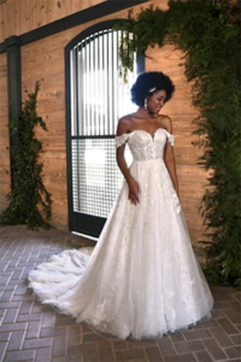 ballgown wedding dress