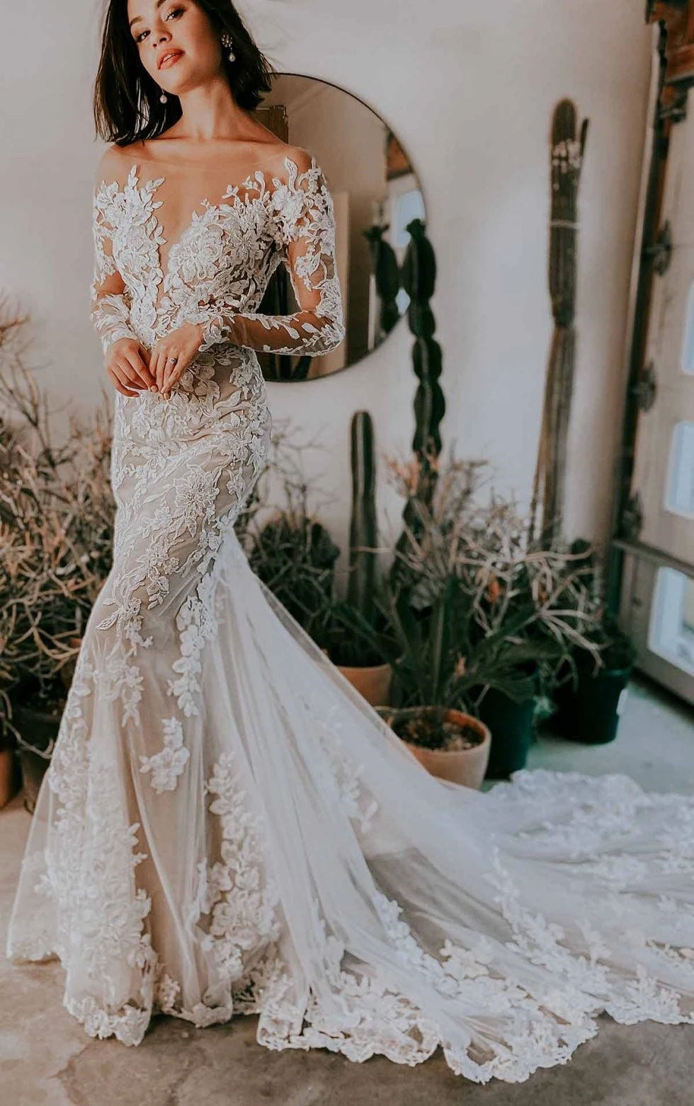 Long Sleeve Lace Wedding Gown - D3284 Essense of Australia