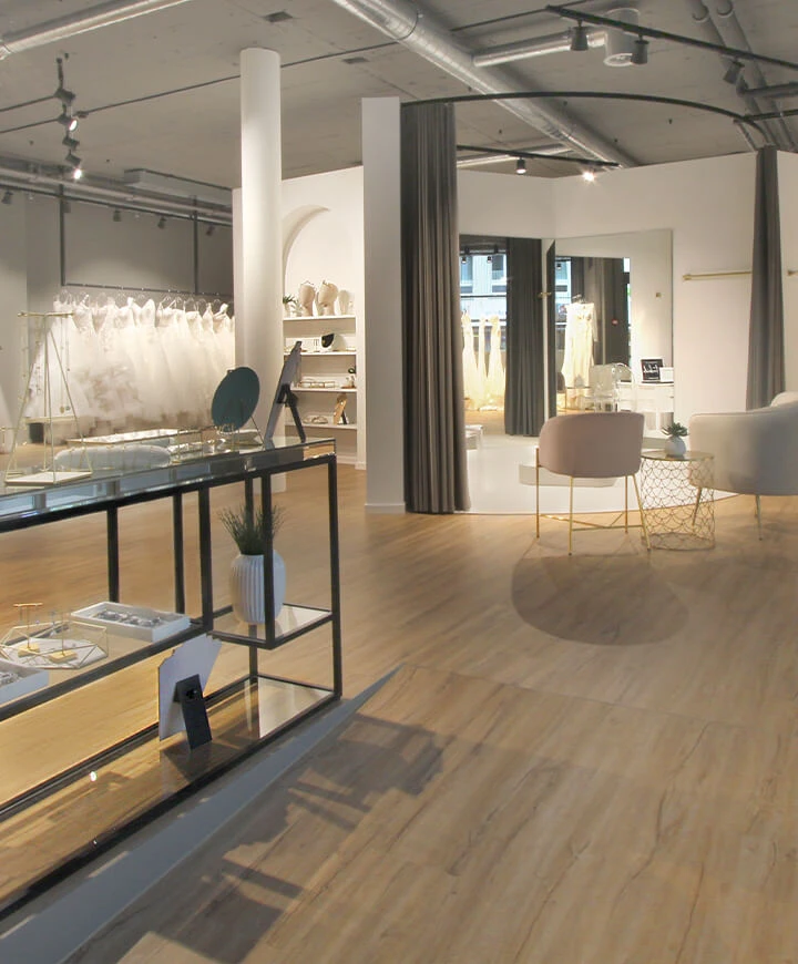 zug store showroom with jewelry display