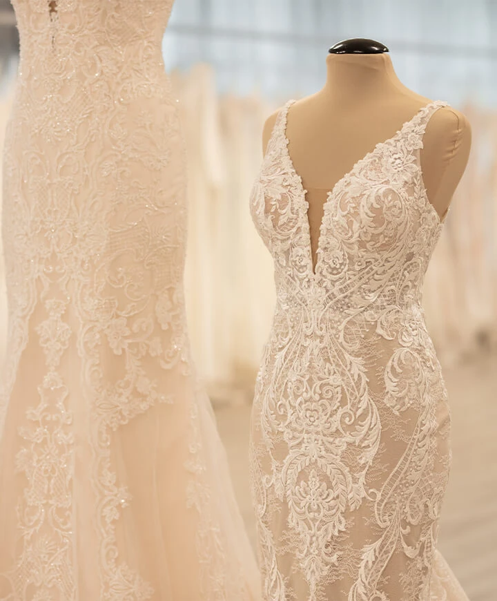 lenexa wedding dress mannequin
