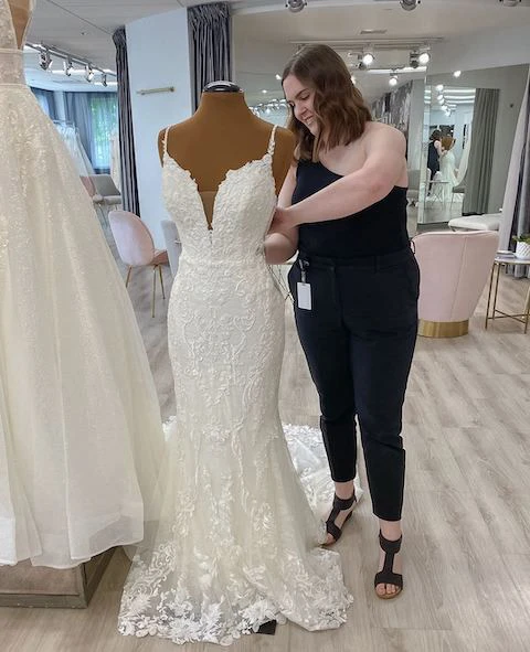 bridal stylist