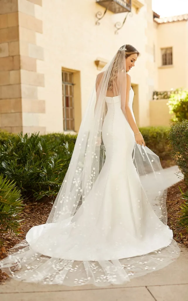 STELLA I | One Tier Veil with Crystals