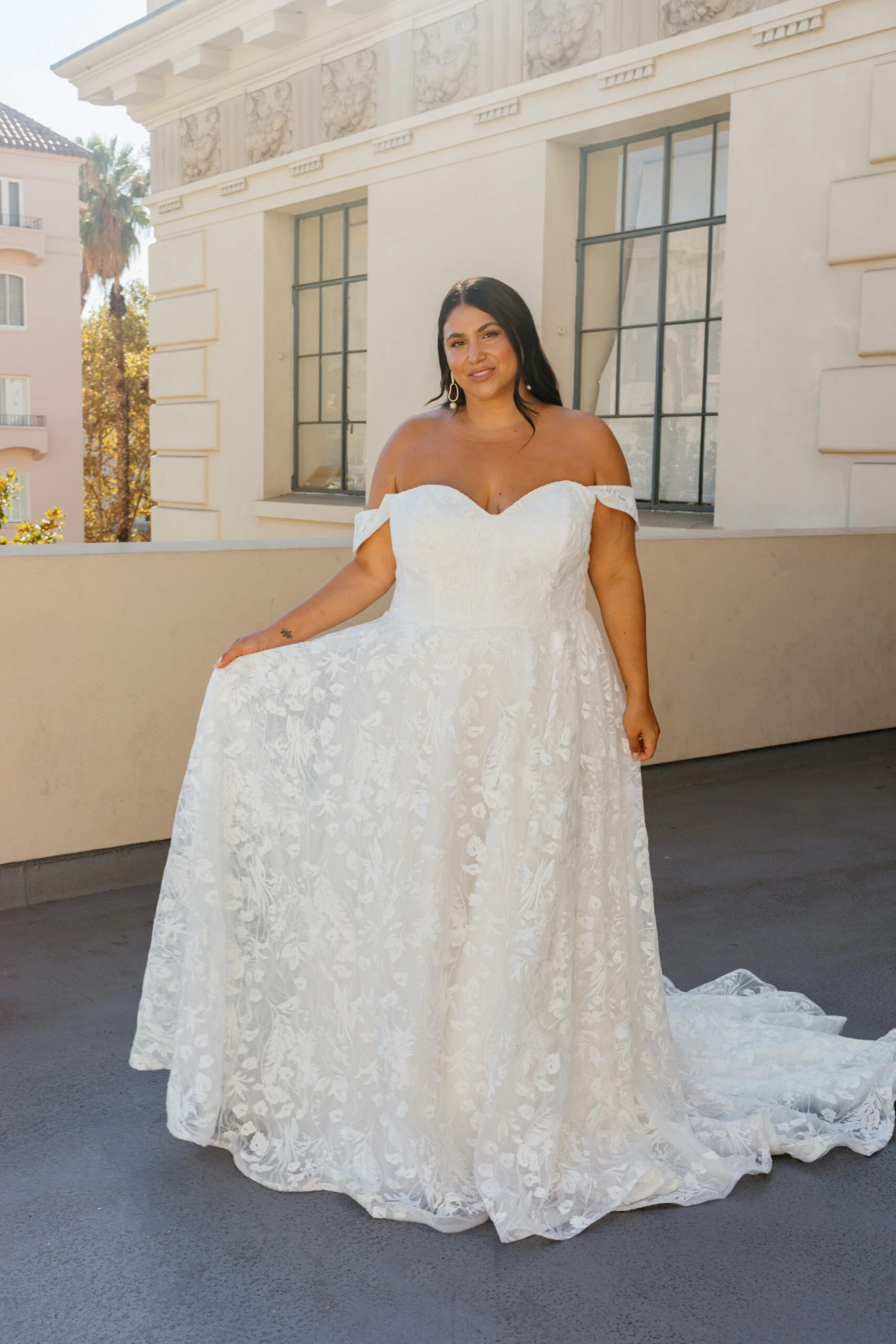 Plus Size Summer Wedding Dress - D3520+ by Essense of Australia 