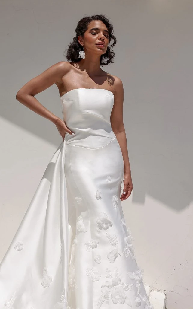 convertible column wedding dress with long train and straight neckline - 1868 by Martina Liana