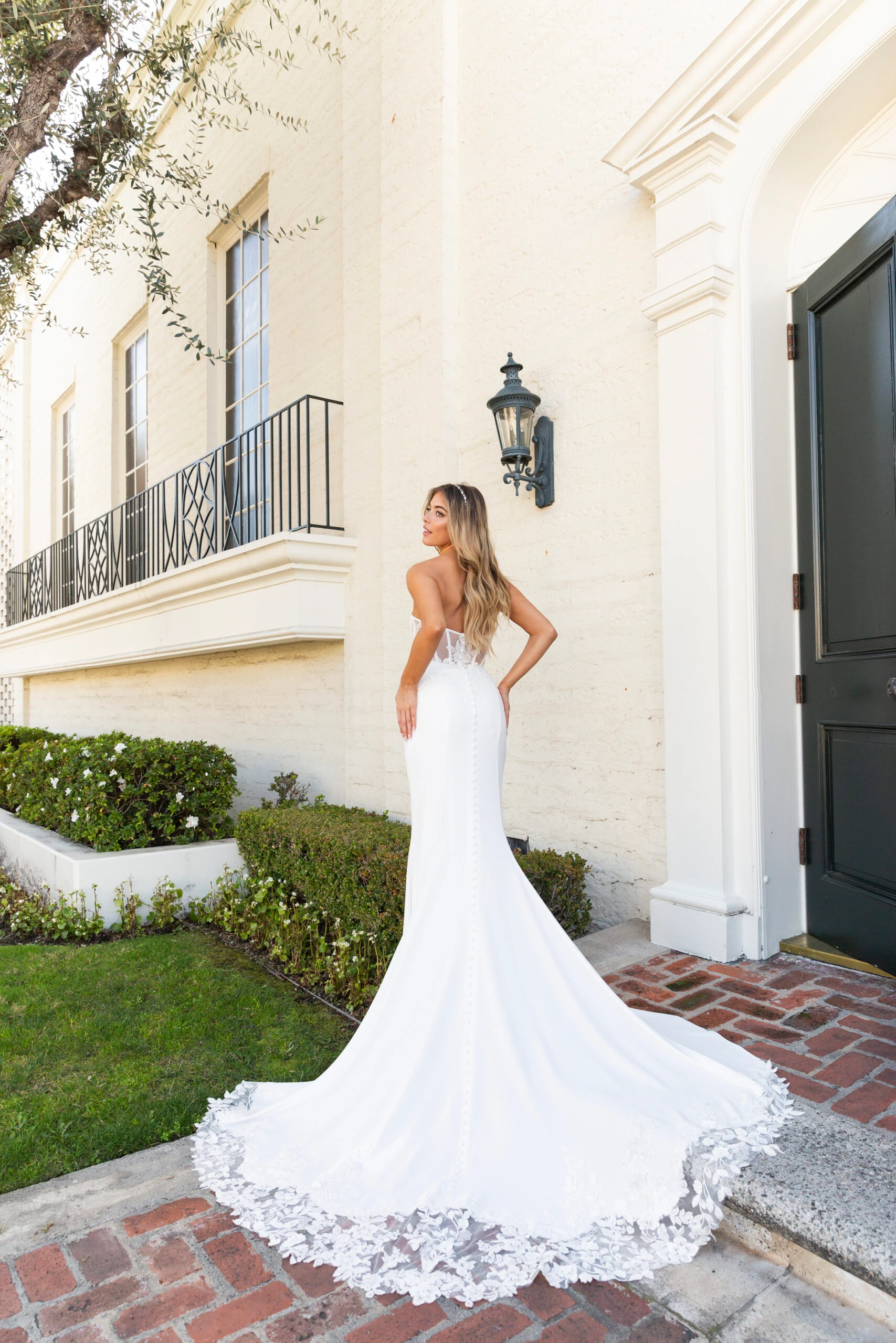 lace mermaid wedding dress with sheer back paneling and sweetheart neckline - 7634 by Stella York