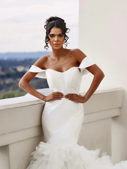 Mermaid Off-the-shoulder Satin Wedding Dress Casual Elegant