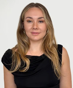 True Society Fitzroy bridal stylist headshot - Georgia P.