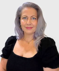 true society Perth bridal stylist headshot - Mariette
