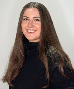 True Society Berlin bridal stylist headshot - Tamara