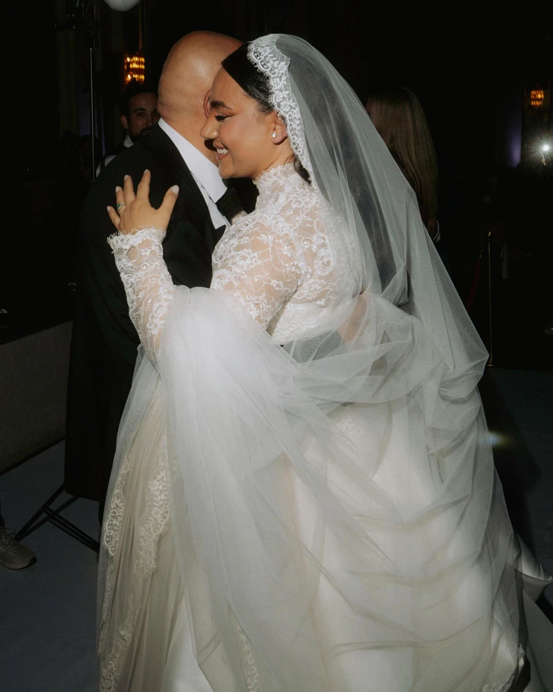 True bride Zübeyde posing with her husband