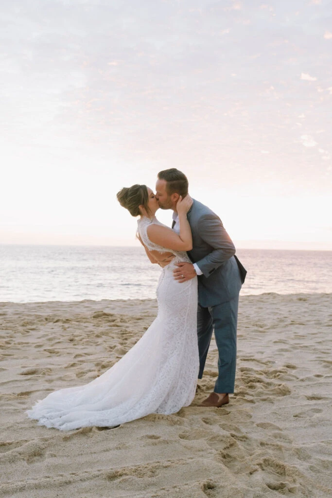 True Bride Nathalia and Patrick on the beach