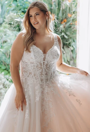 plus size wedding dress