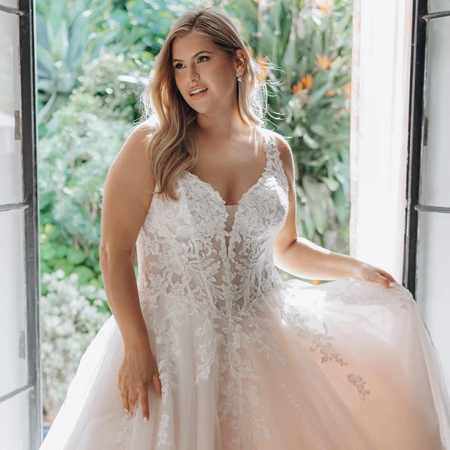 plus size wedding dress