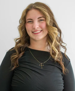 true society grand rapids bridal stylist Genesis's headshot