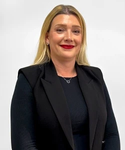 true society rosebery customer experience manager Sarah's headshot